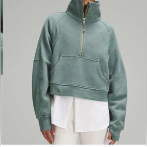 LULULEMON Scuba half zip sweater with square sticker